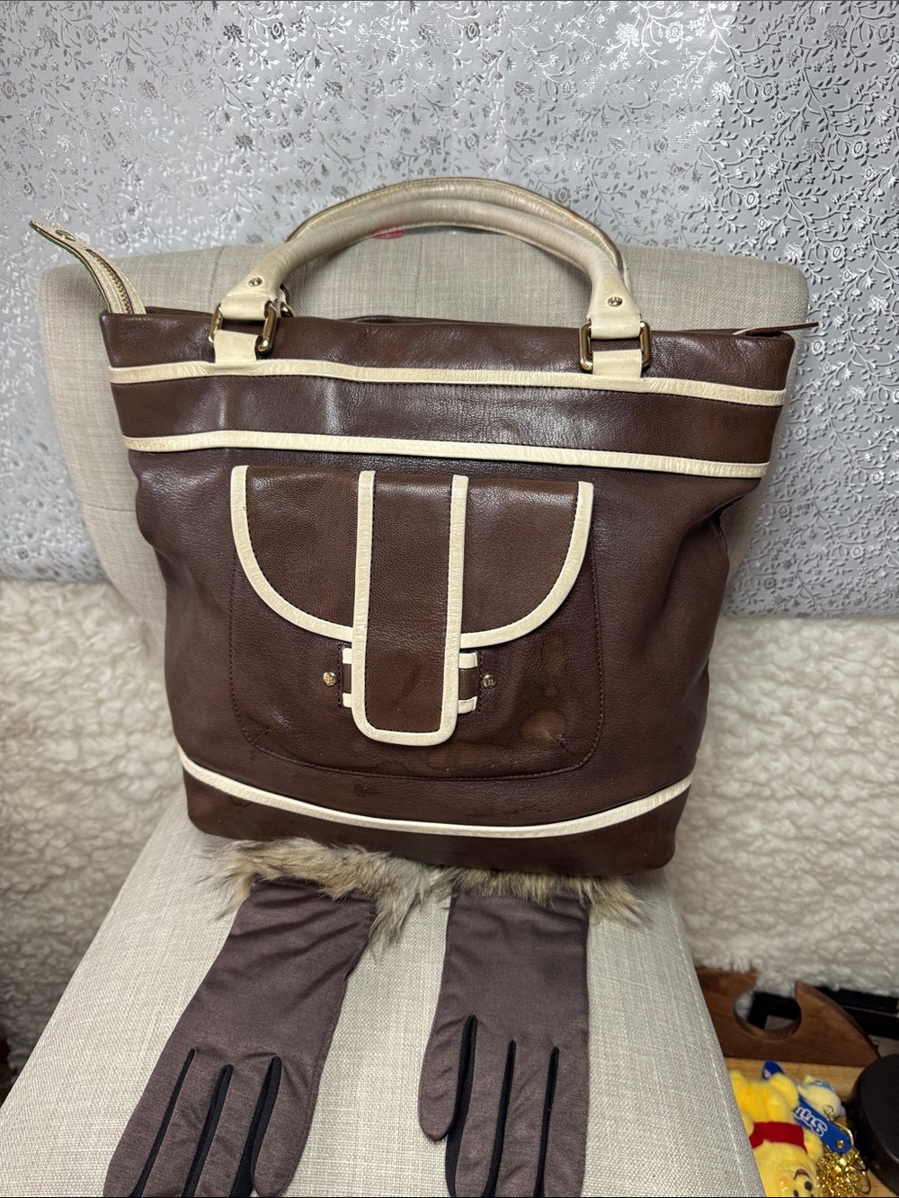 kate spade Brown and Cream Leather Tote with Faux Fur-Trim Gloves - Picture 2 of 5
